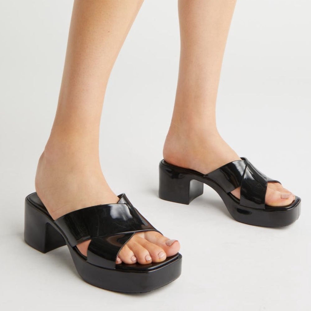 Jeffrey Campbell Bubblegum Mule. Black/Shiny. Gently used. Size 8